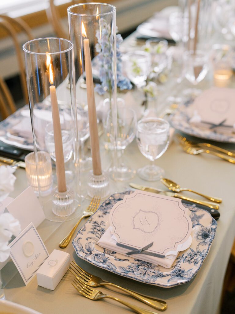 Banquet table Gull Lake Country Club Wedding
